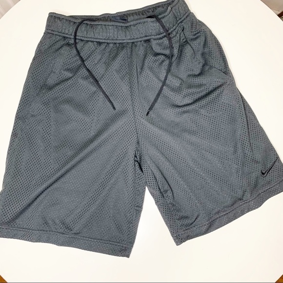 Nike 8” Dri Fit Athletic Shorts Gray Men’s Size Small - Picture 2 of 7